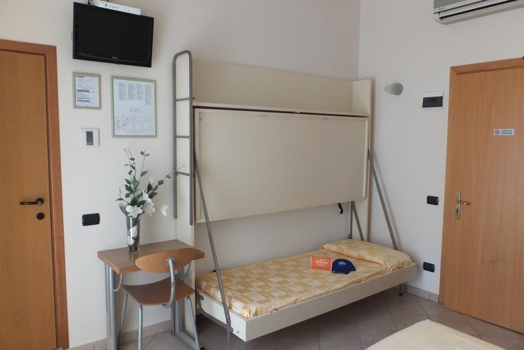 Hotel Nettuno Sottomarina Pokoj fotografie